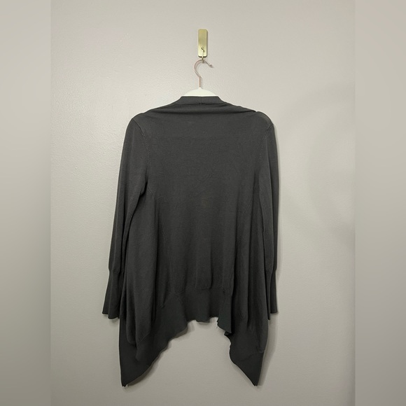 Maurice’s Cardigan - Picture 2 of 2